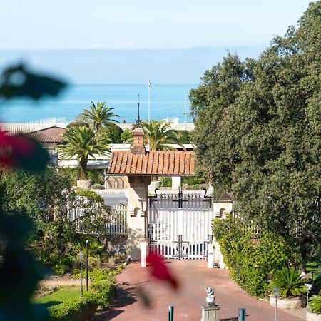 Park Hotel Villa Ariston Lido di Camaiore Dış mekan fotoğraf