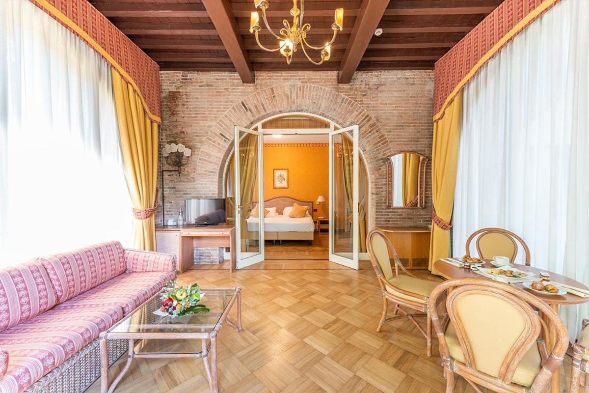 Park Hotel Villa Ariston Lido di Camaiore Dış mekan fotoğraf